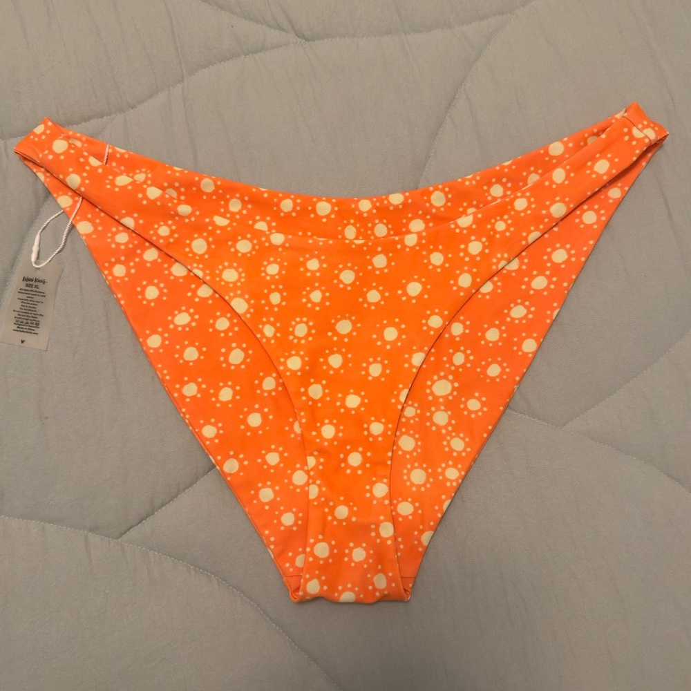 Kulani Kinis x Dustin Koa Art “Wandering Stars” Bikini Bottoms